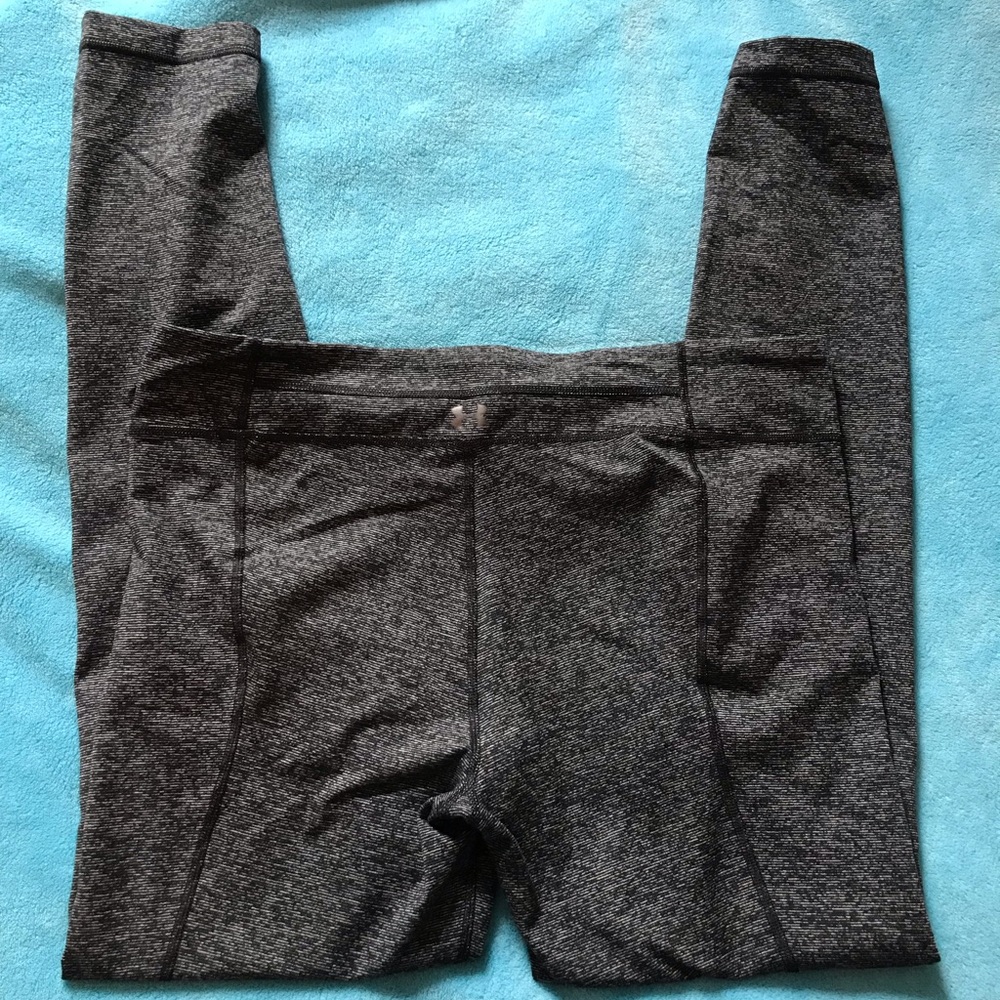 Under Armour Crop Leggings